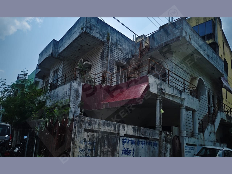 4 Bhk By Anant Colony